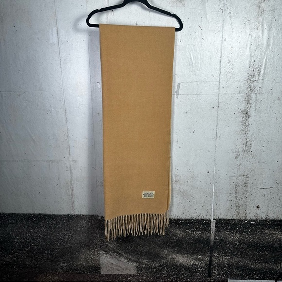 Two tone timeless classic  cashmere blend  scarf pashmina‎ wrap ruana - Picture 2 of 6